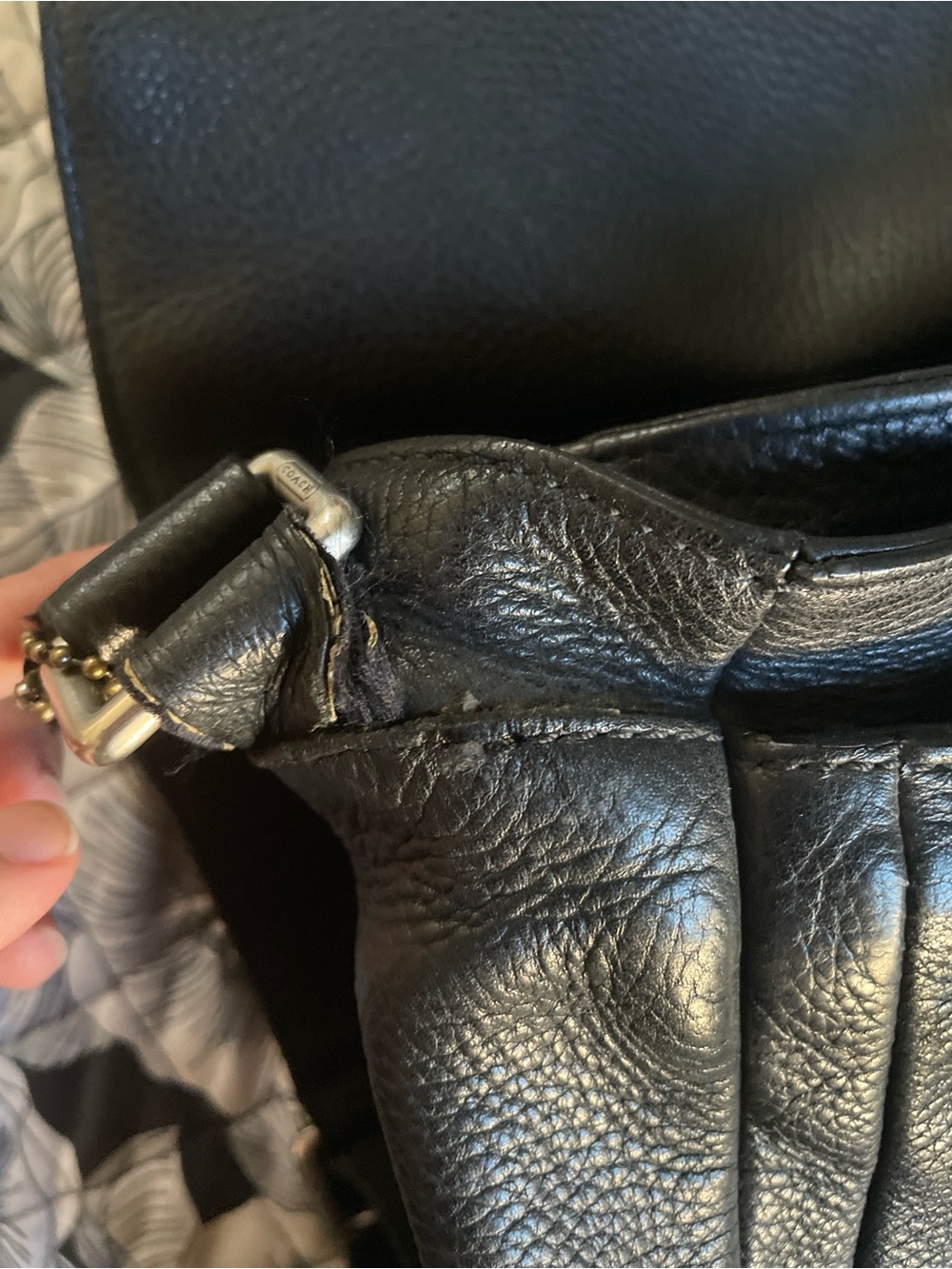 Coach Black Pebbled Leather Messenger Bag with Front Zip - Picture 4 of 4